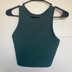 Girlfriend Collective Dylan Crop